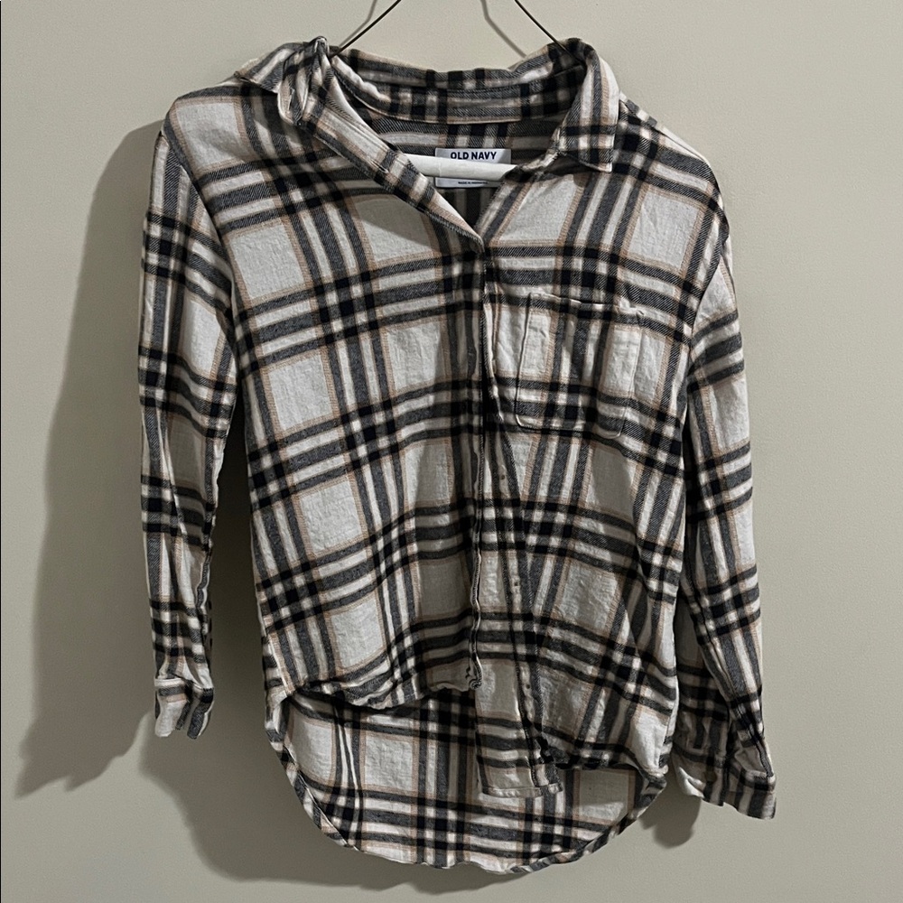 Old Navy Black and Cream Checkered Shirt